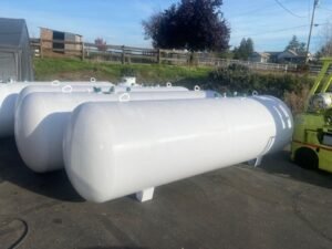 1000 gallon above & below ground propane tank